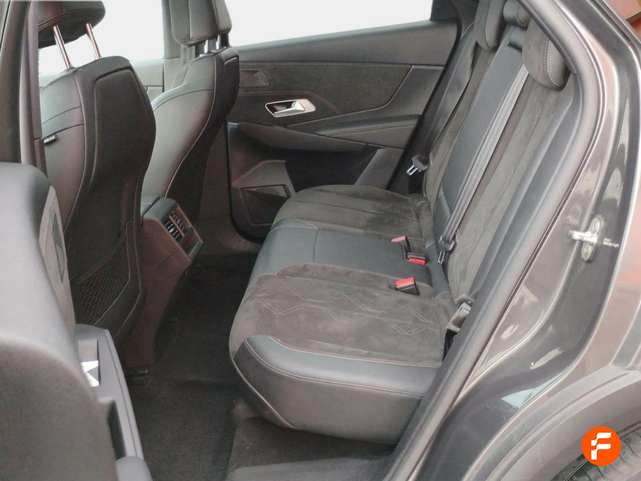 Foto DS Automobiles DS 7 16