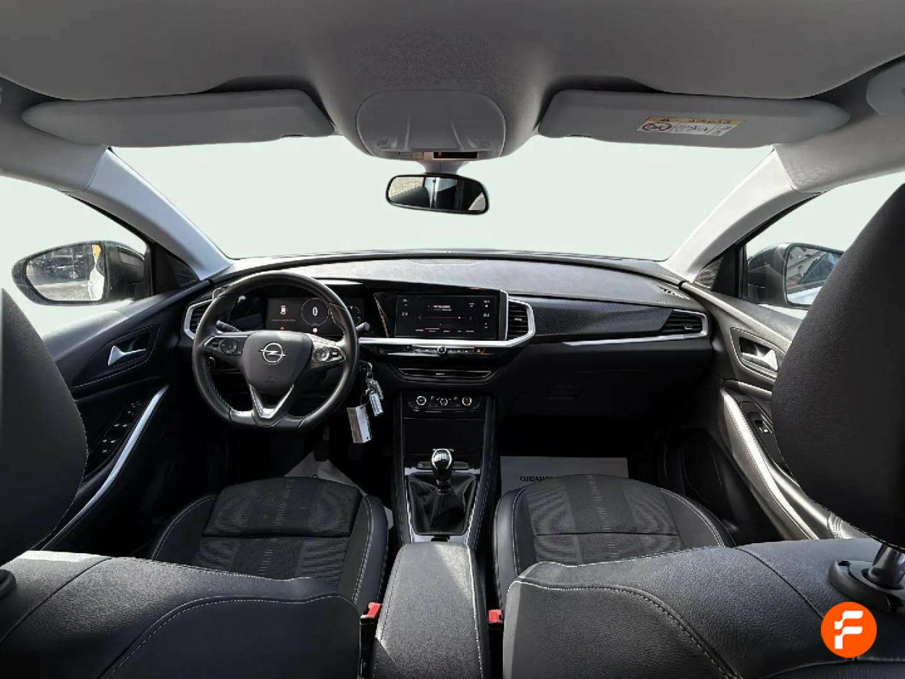 Foto Opel Grandland X 11