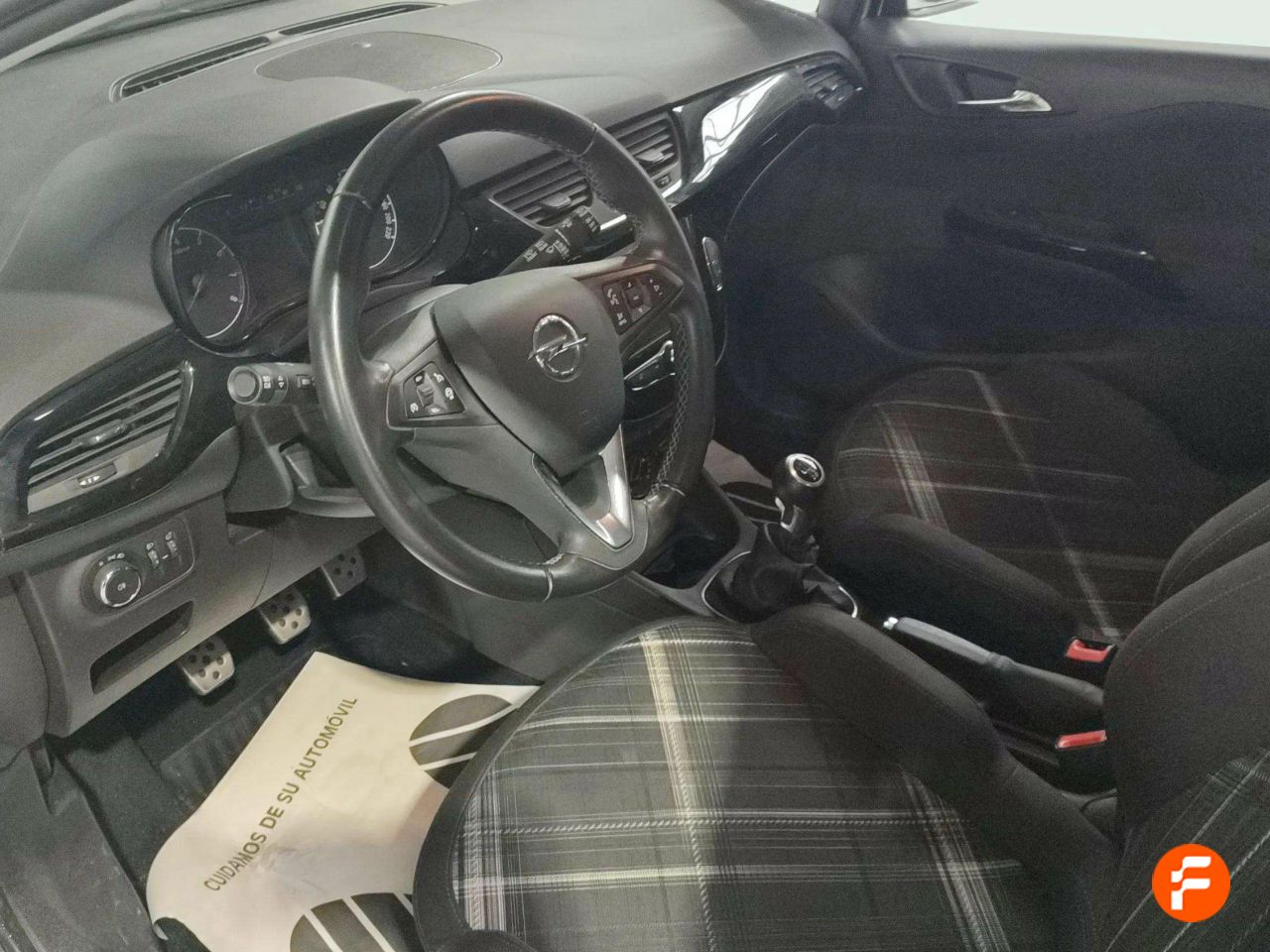 Foto Opel Corsa 11