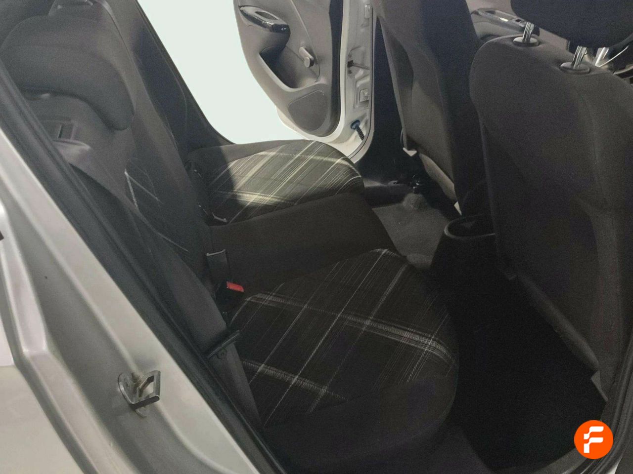 Foto Opel Corsa 14
