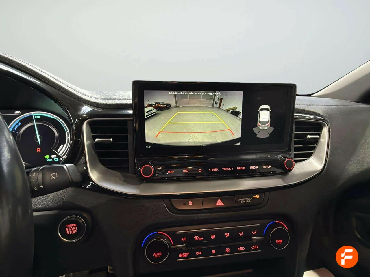 Foto Kia XCeed 12