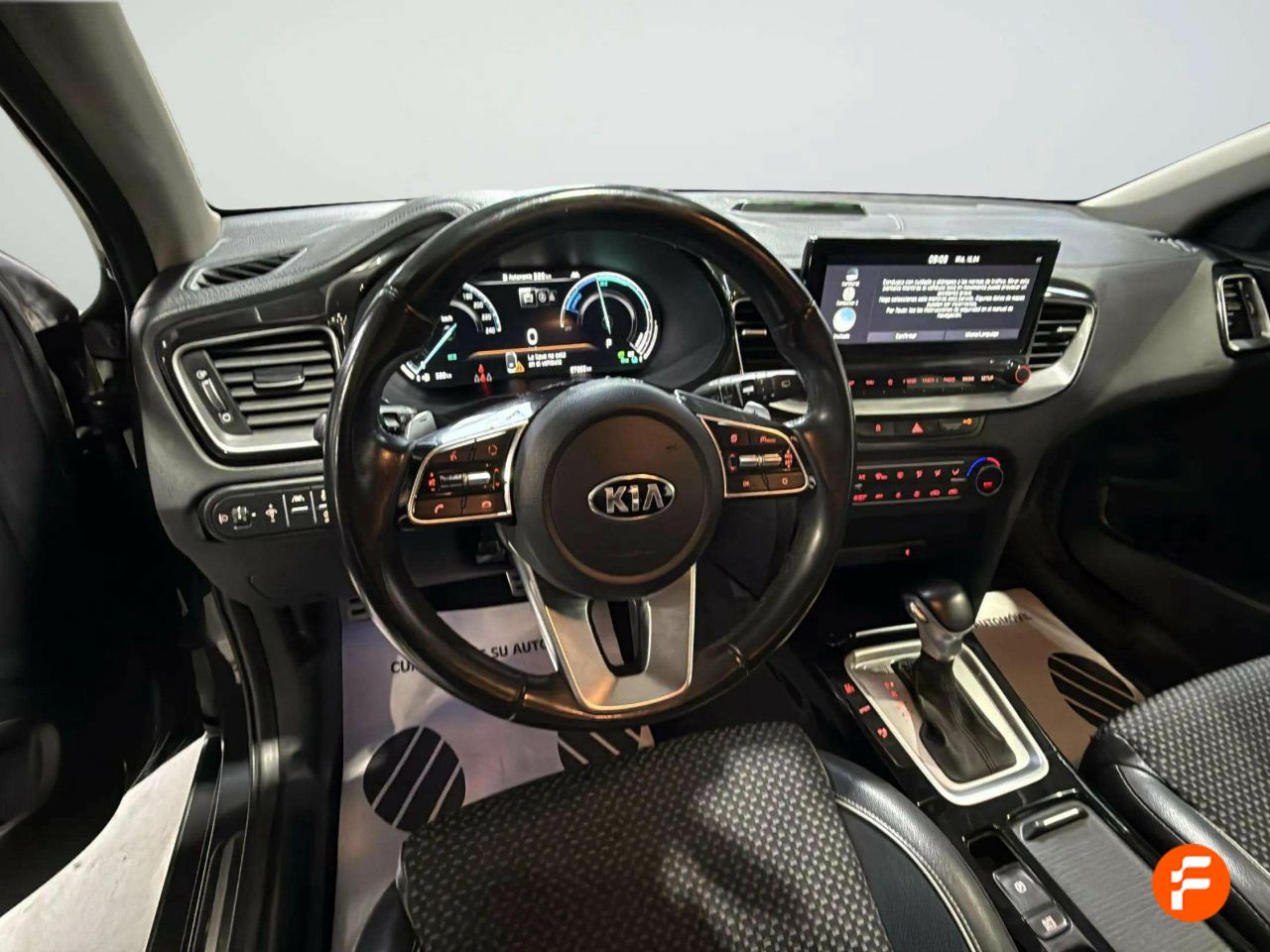 Foto Kia XCeed 13