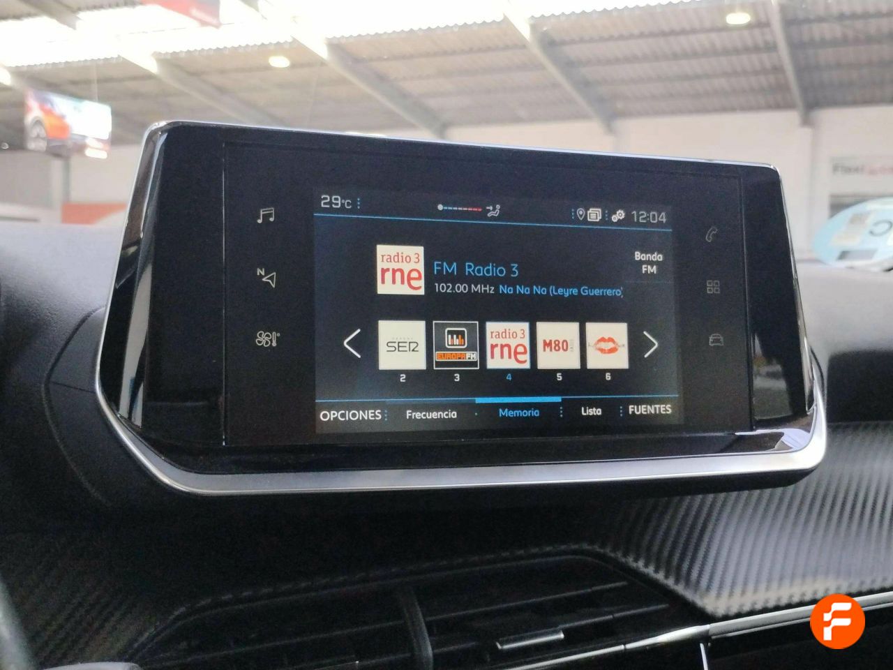 Foto Peugeot 2008 11
