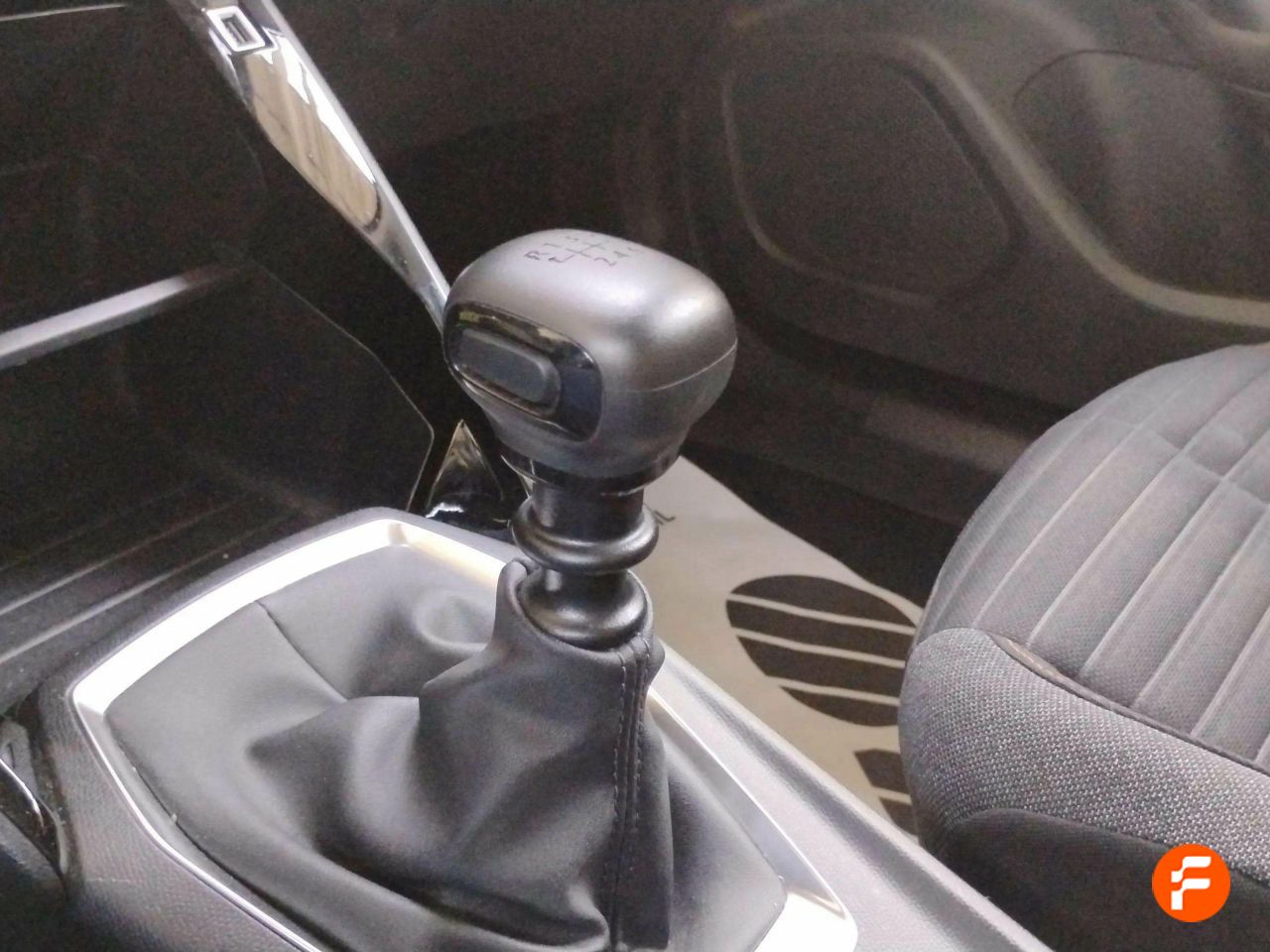 Foto Peugeot 2008 12
