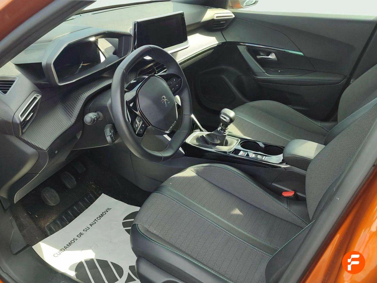Foto Peugeot 2008 12