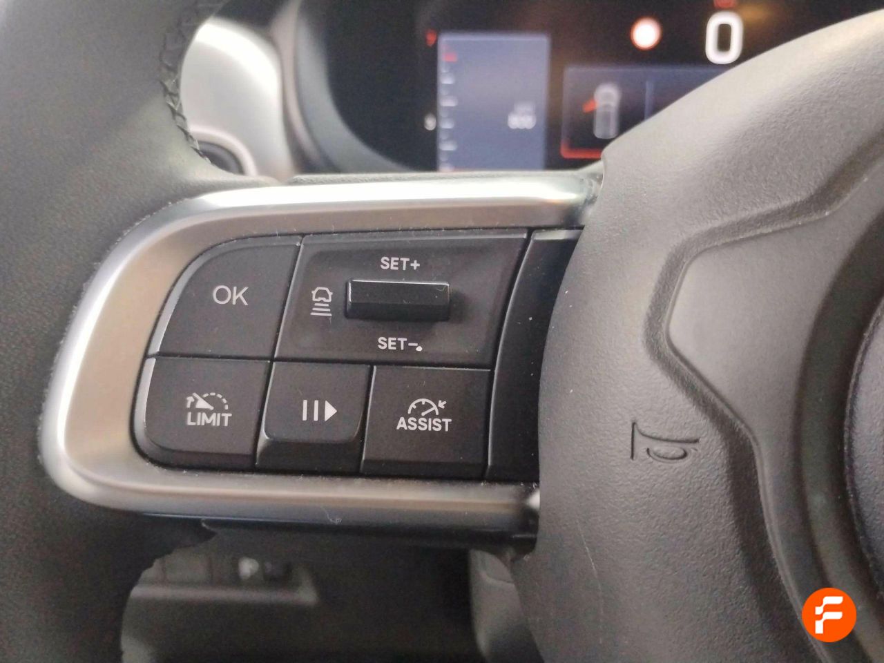 Foto Jeep Avenger 13