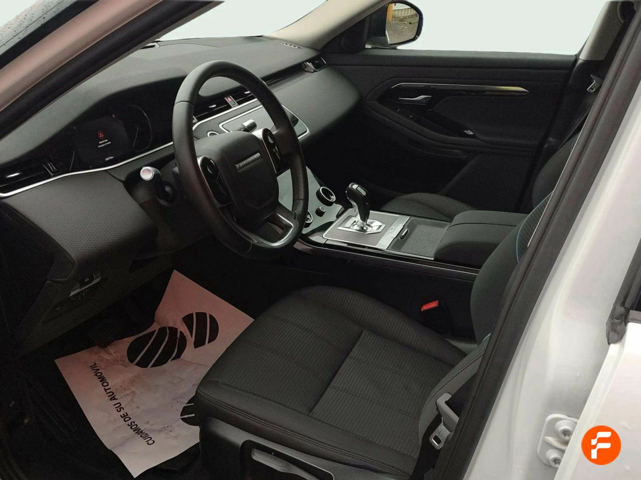 Foto Land-Rover Range Rover Evoque 13