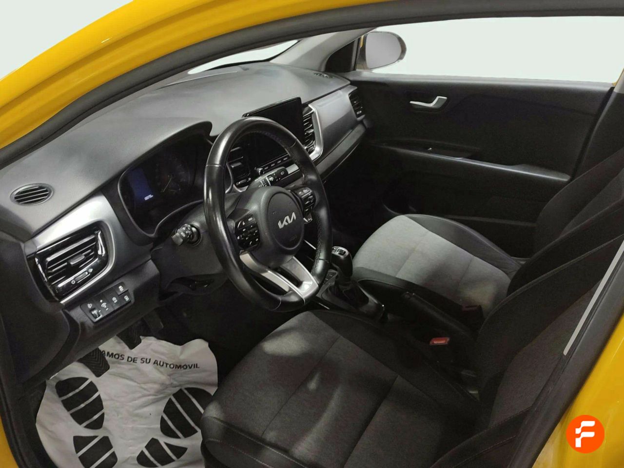 Foto Kia Stonic 13