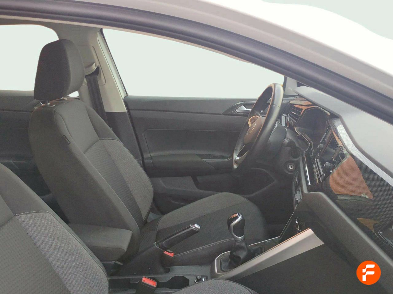Foto Volkswagen Taigo 15