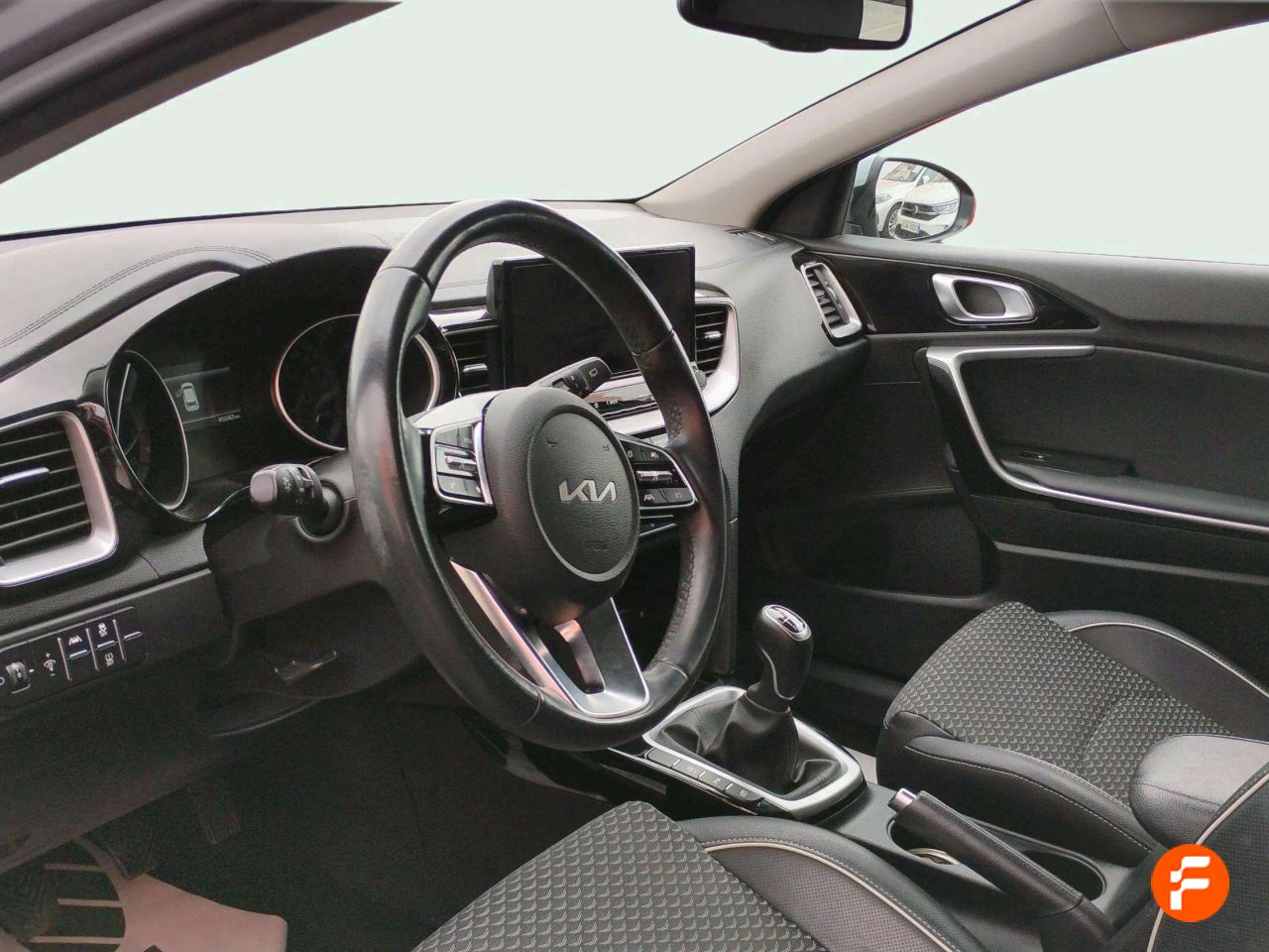Foto Kia Ceed 12