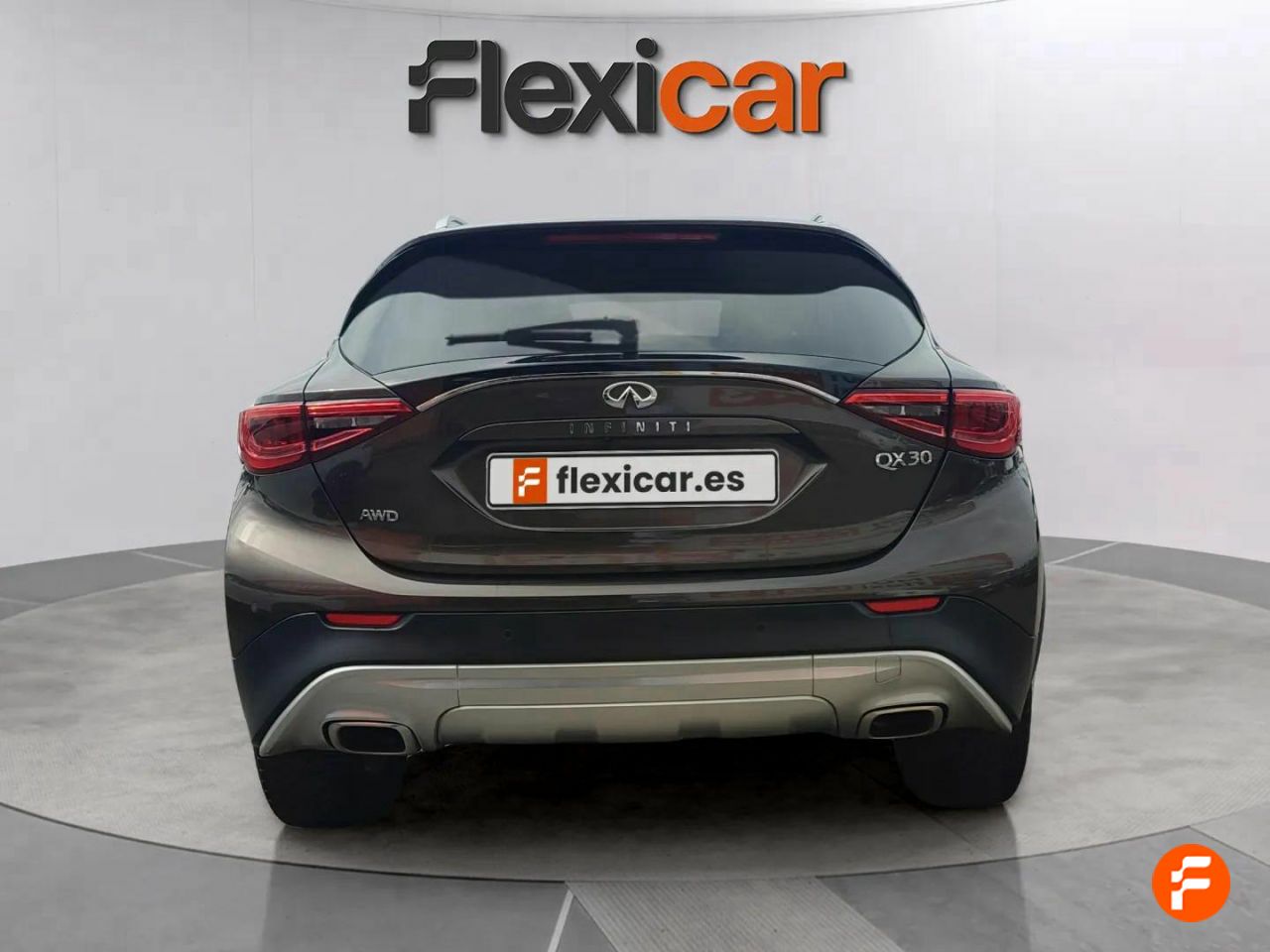 Foto Infiniti QX30 5