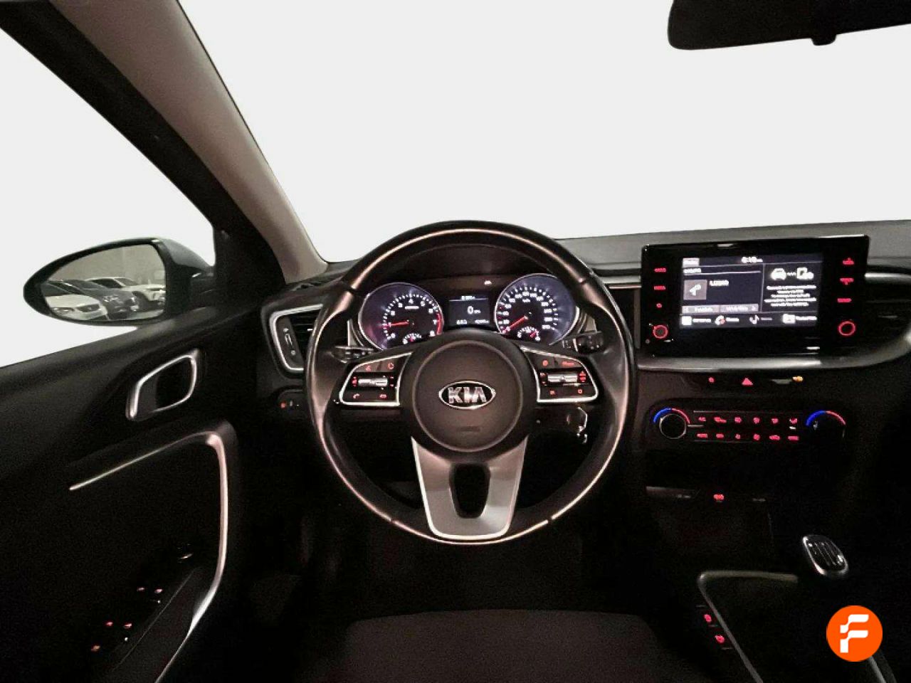 Foto Kia XCeed 9