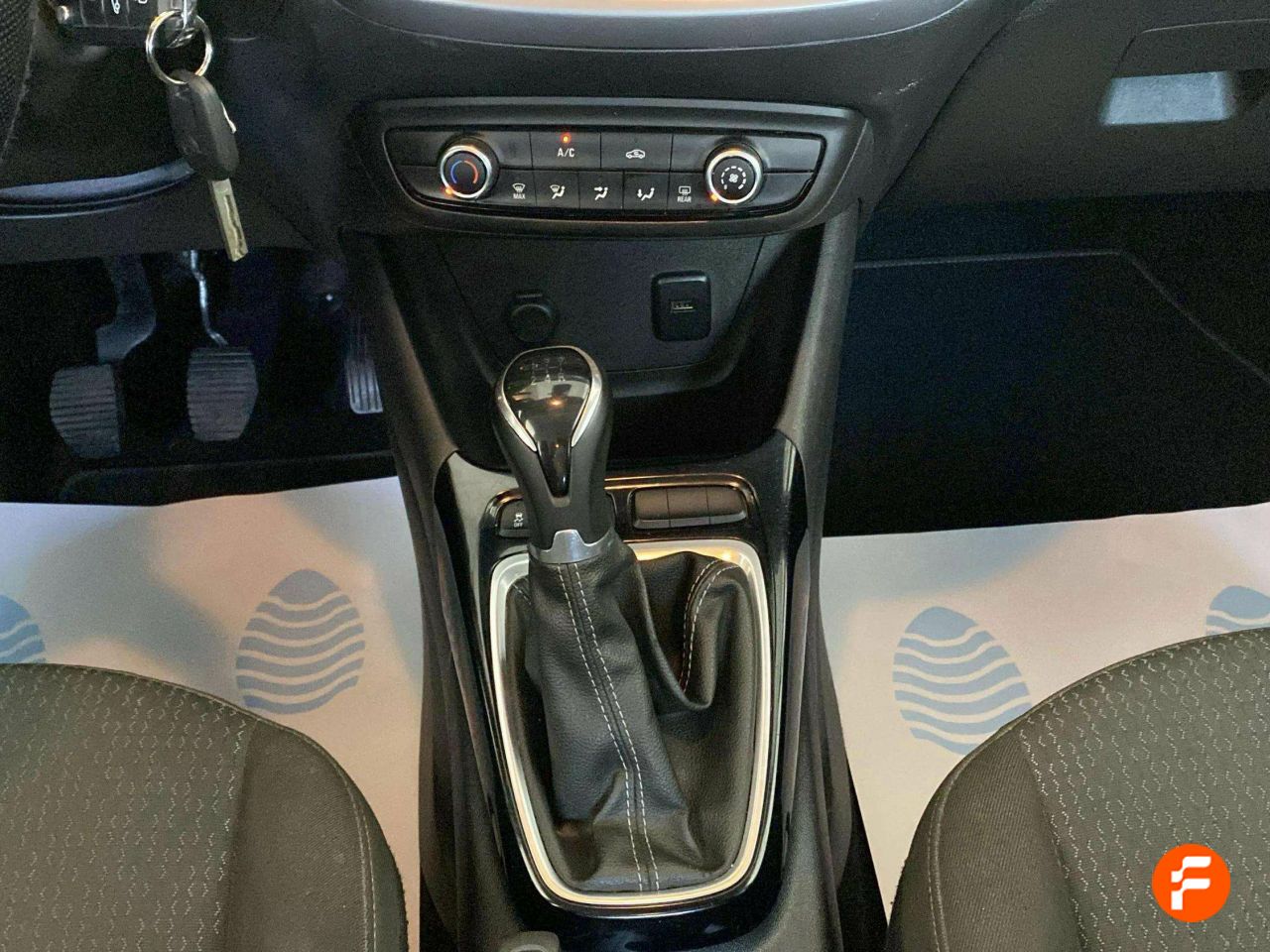 Foto Opel Crossland X 19
