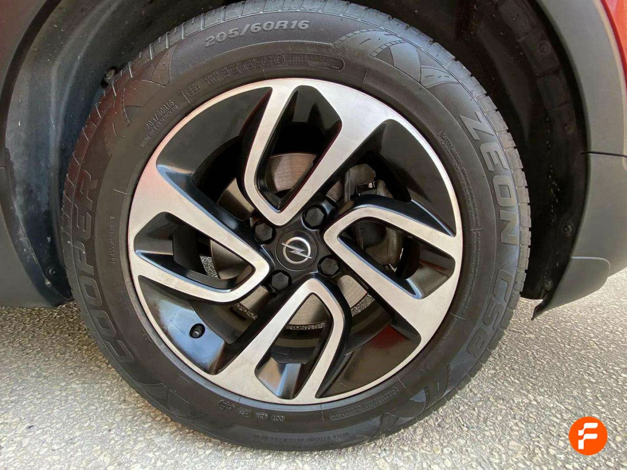Foto Opel Crossland X 30