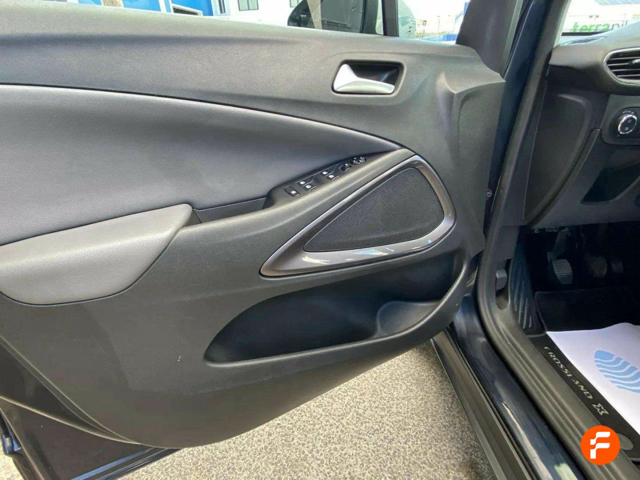 Foto Opel Crossland X 16