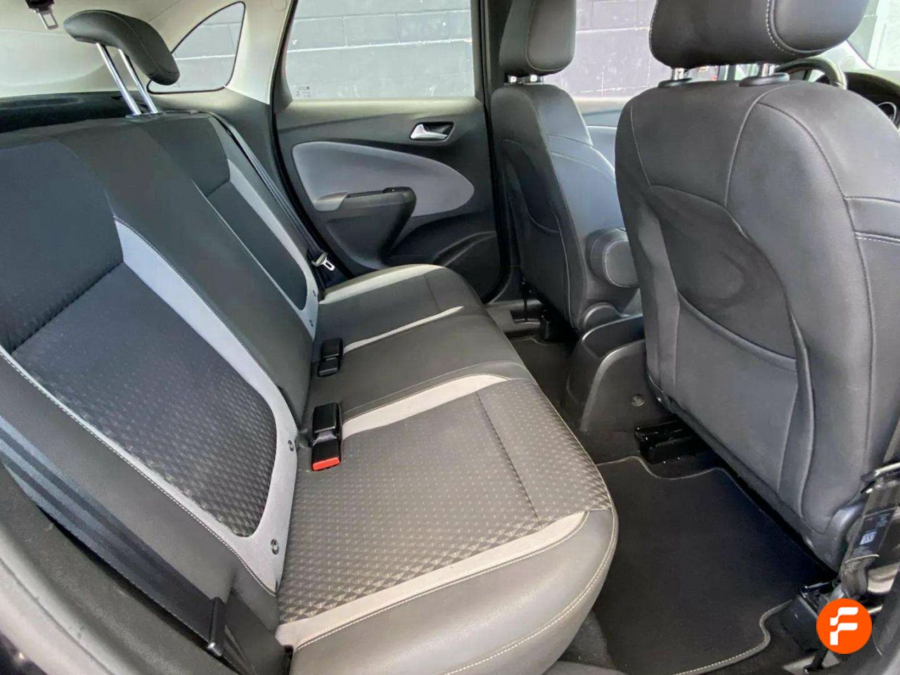 Foto Opel Crossland X 22