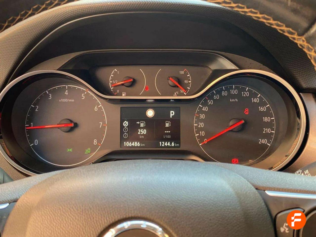 Foto Opel Crossland X 11