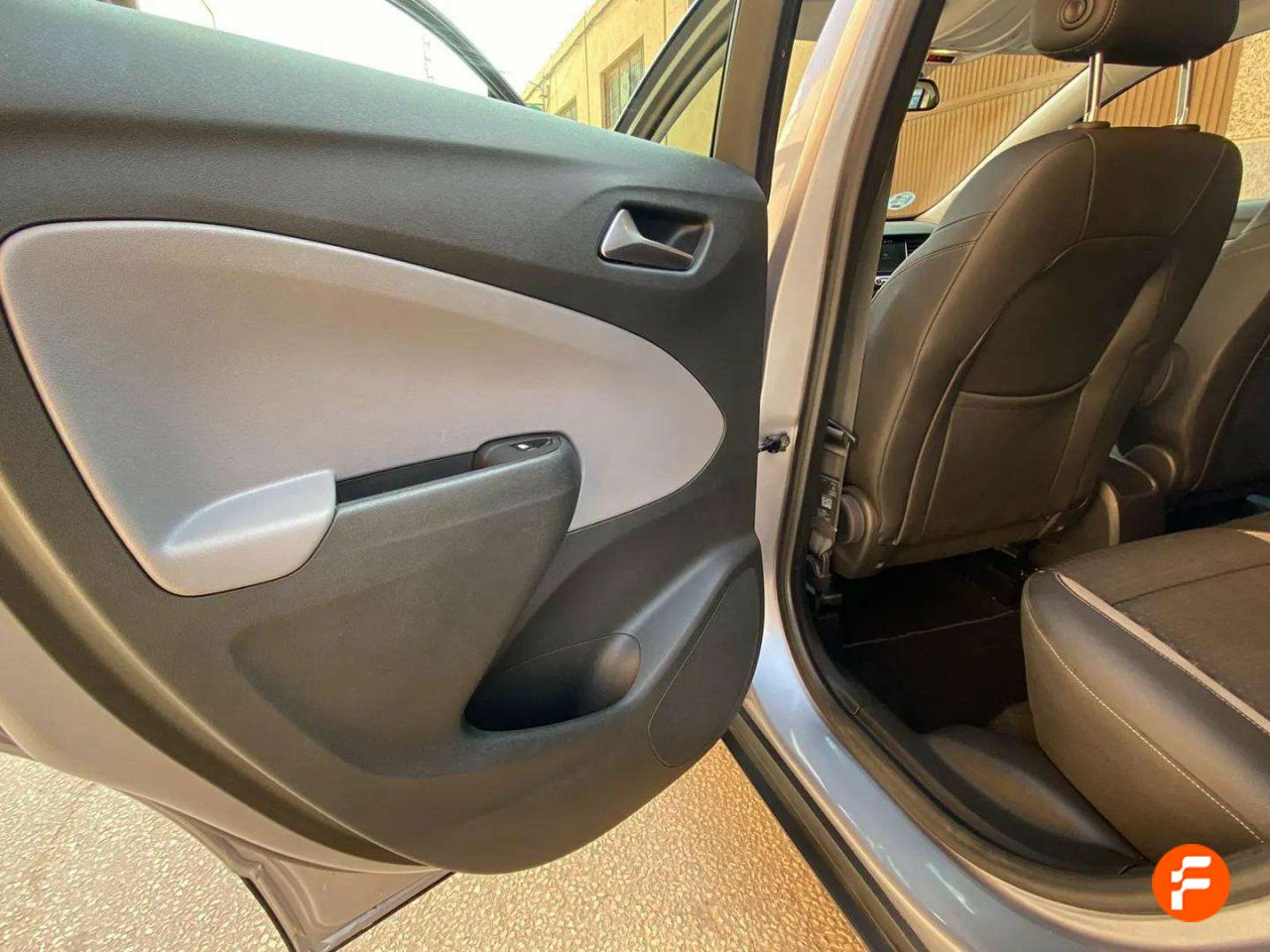 Foto Opel Crossland X 27