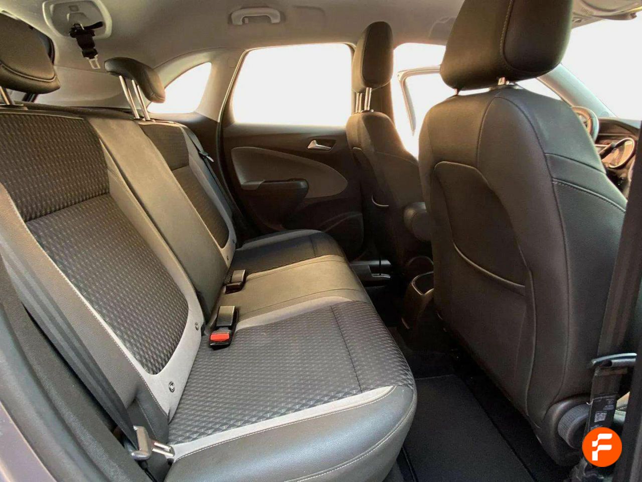 Foto Opel Crossland X 30