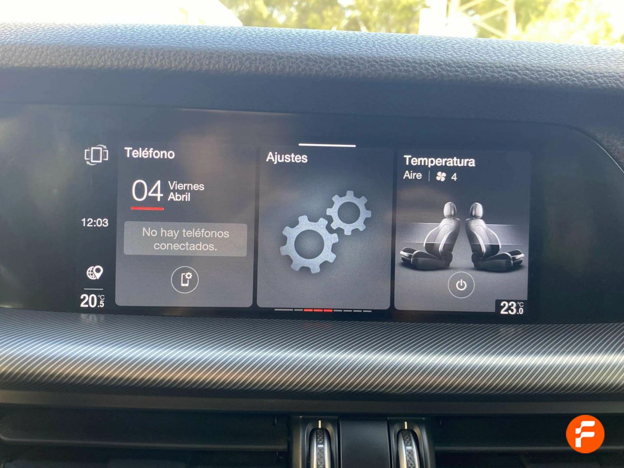 Foto Alfa Romeo Stelvio 19