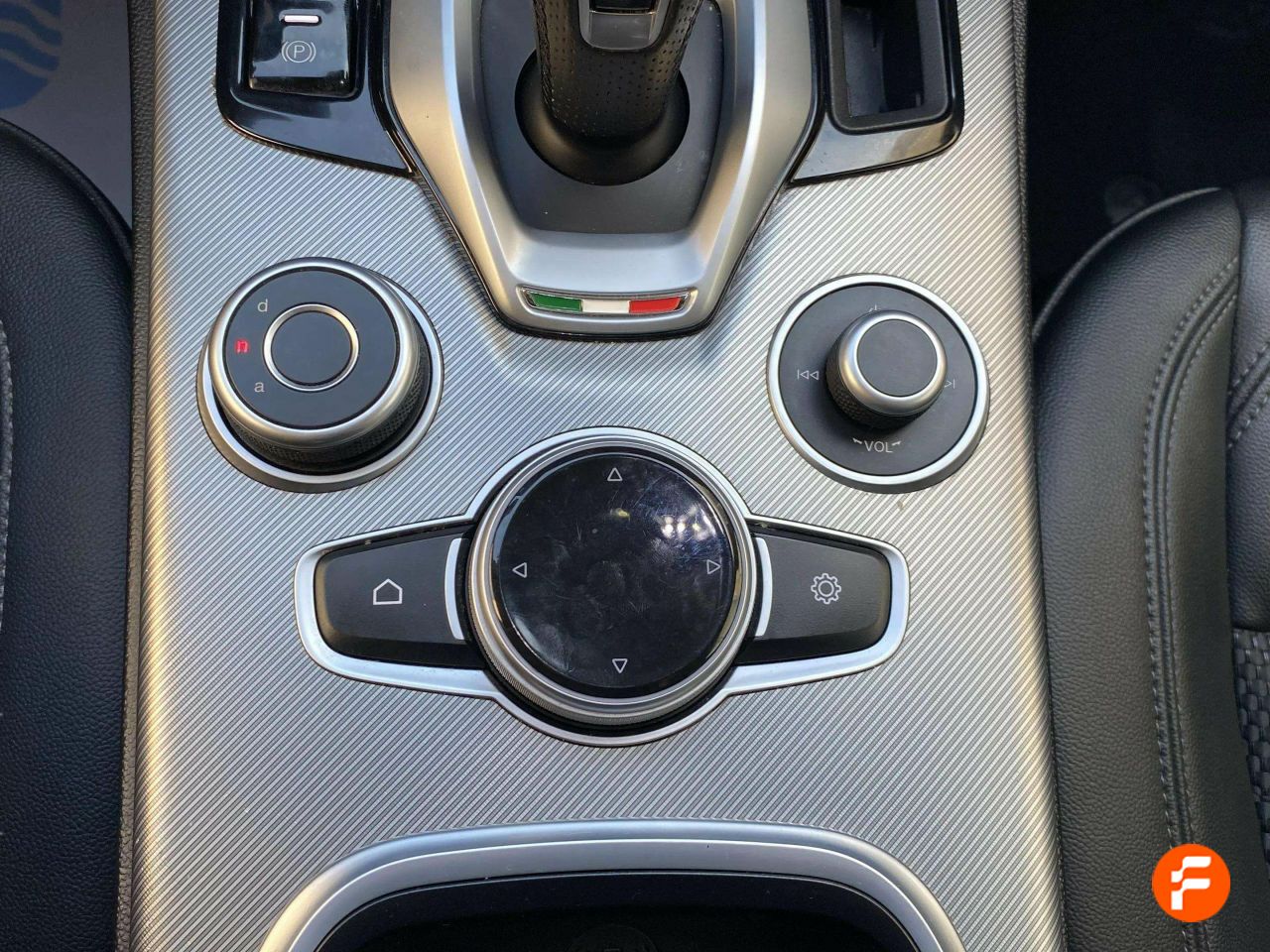 Foto Alfa Romeo Stelvio 27