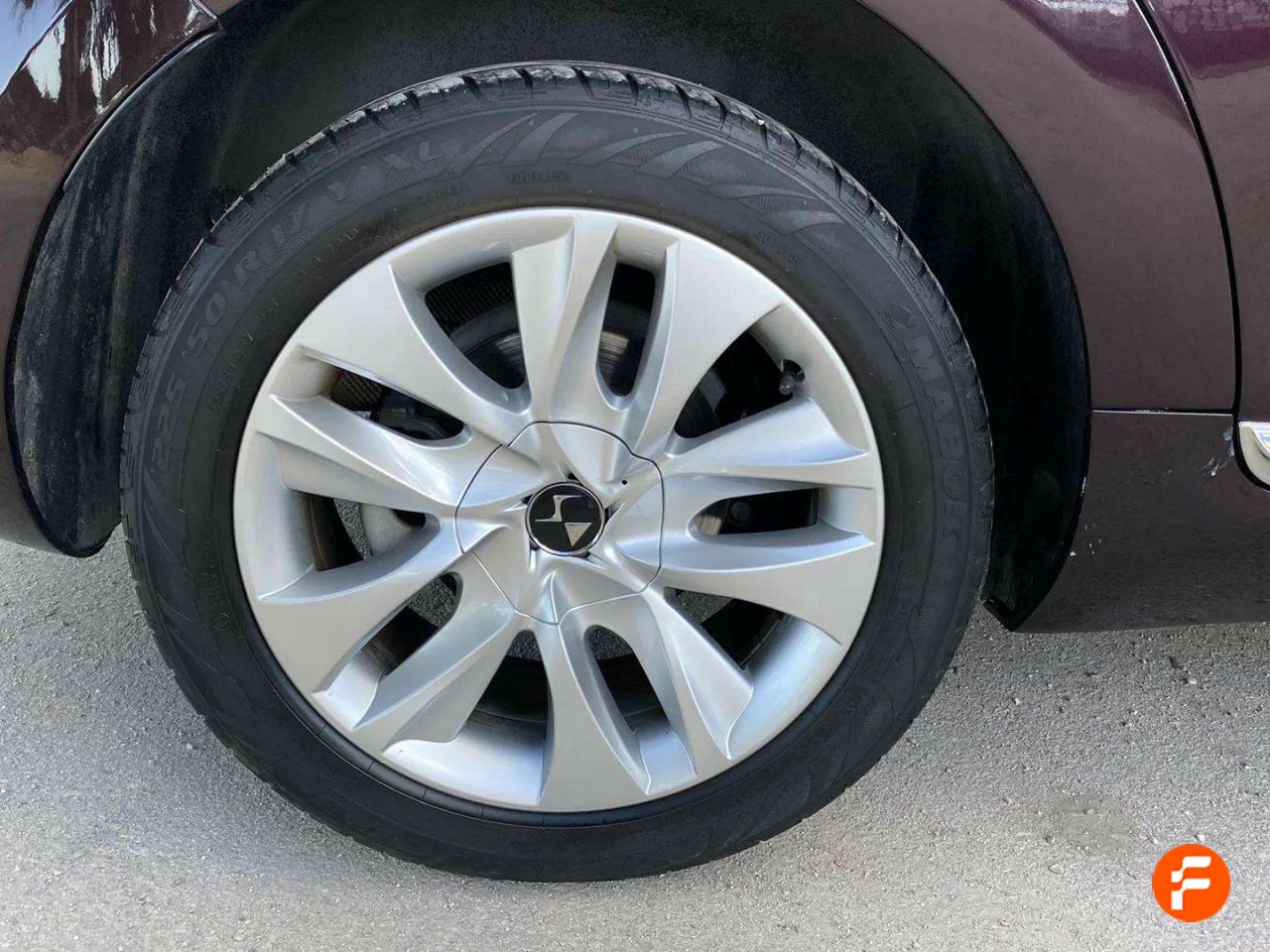 Foto DS Automobiles DS 5 33