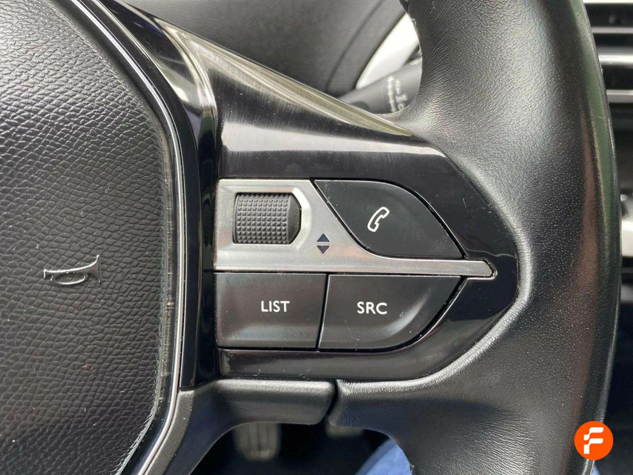Foto Peugeot 3008 13
