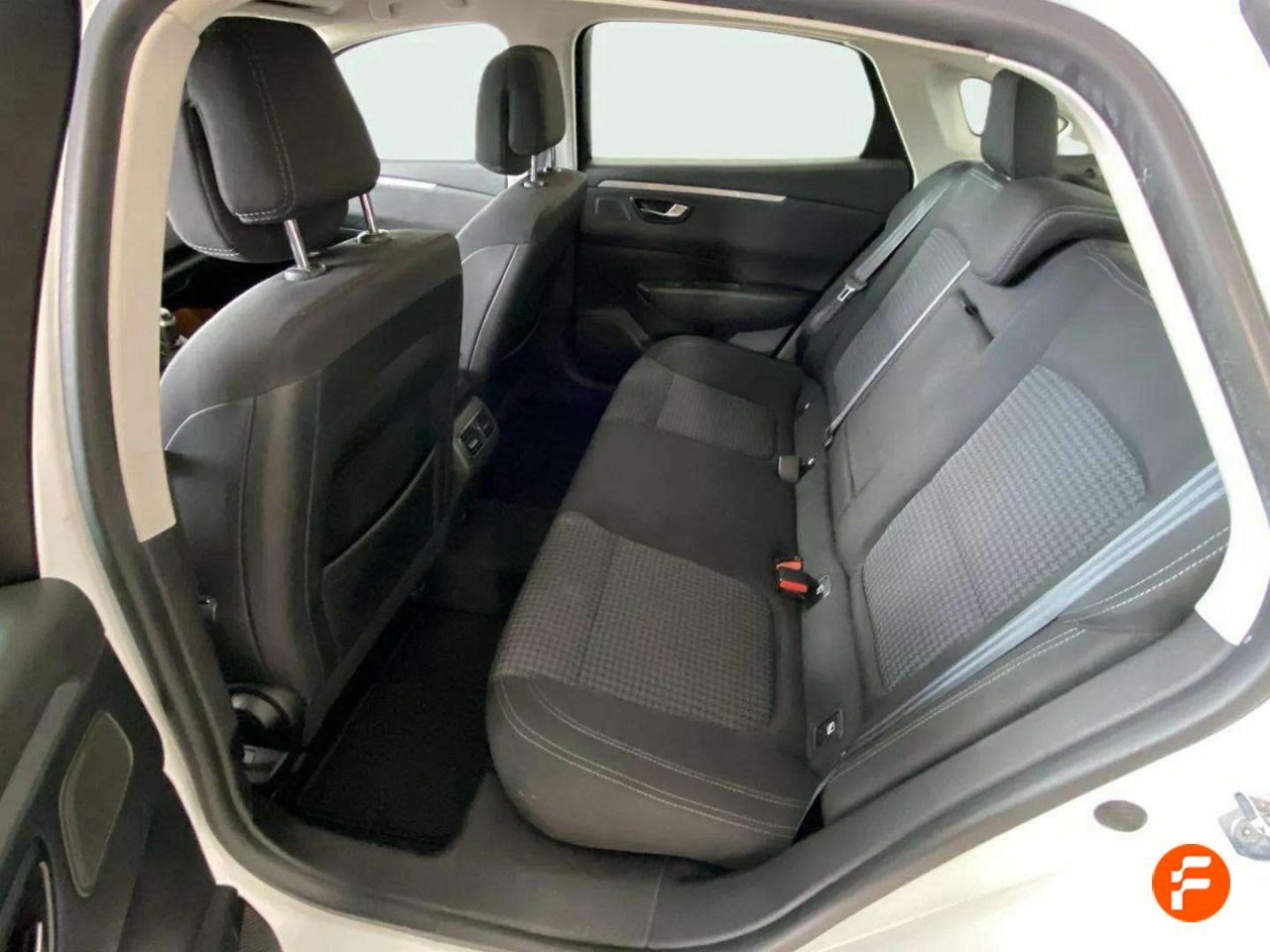 Foto Renault Talisman 14