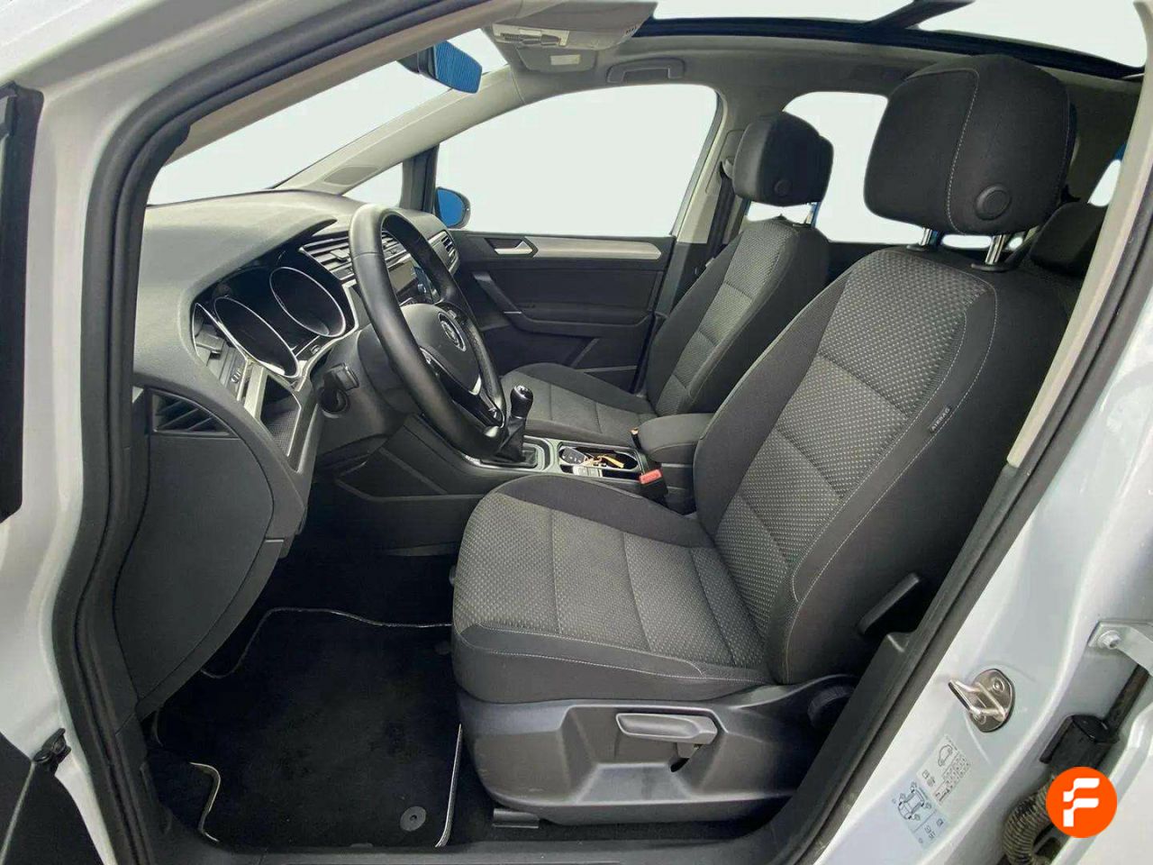 Foto Volkswagen Touran 13
