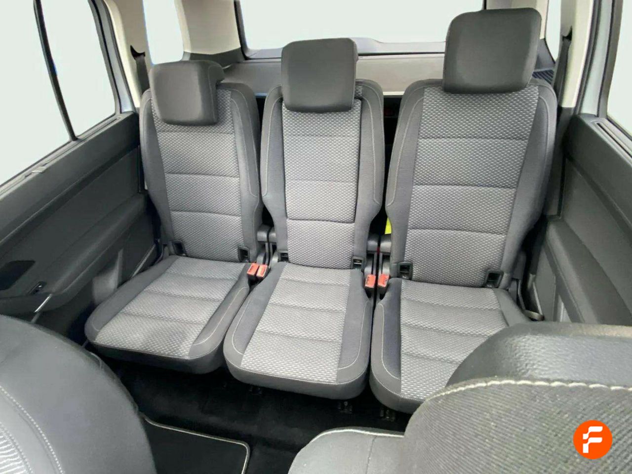 Foto Volkswagen Touran 15