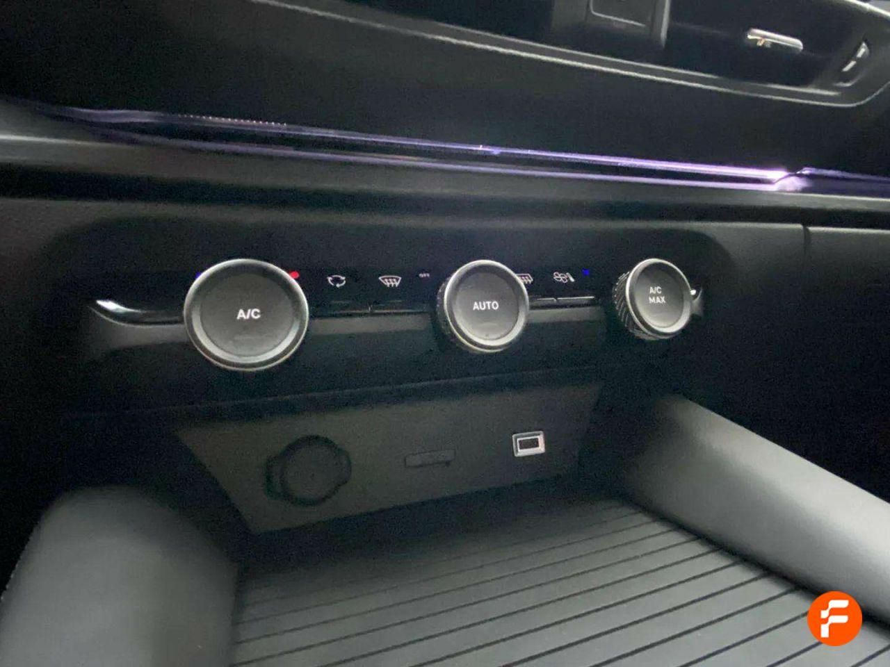 Foto Citroën C5 X 26