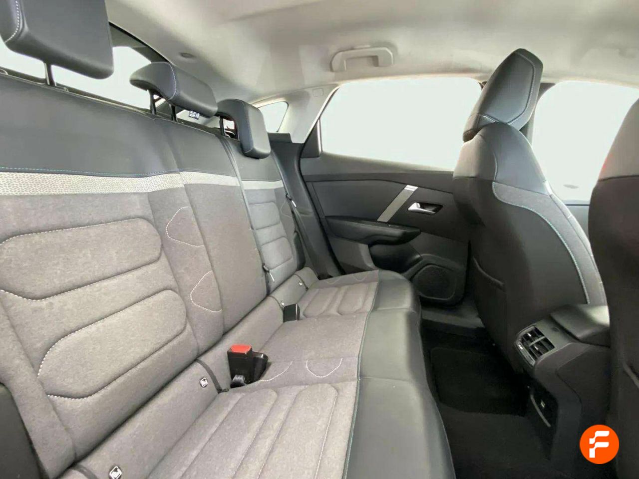 Foto Citroën C4 11