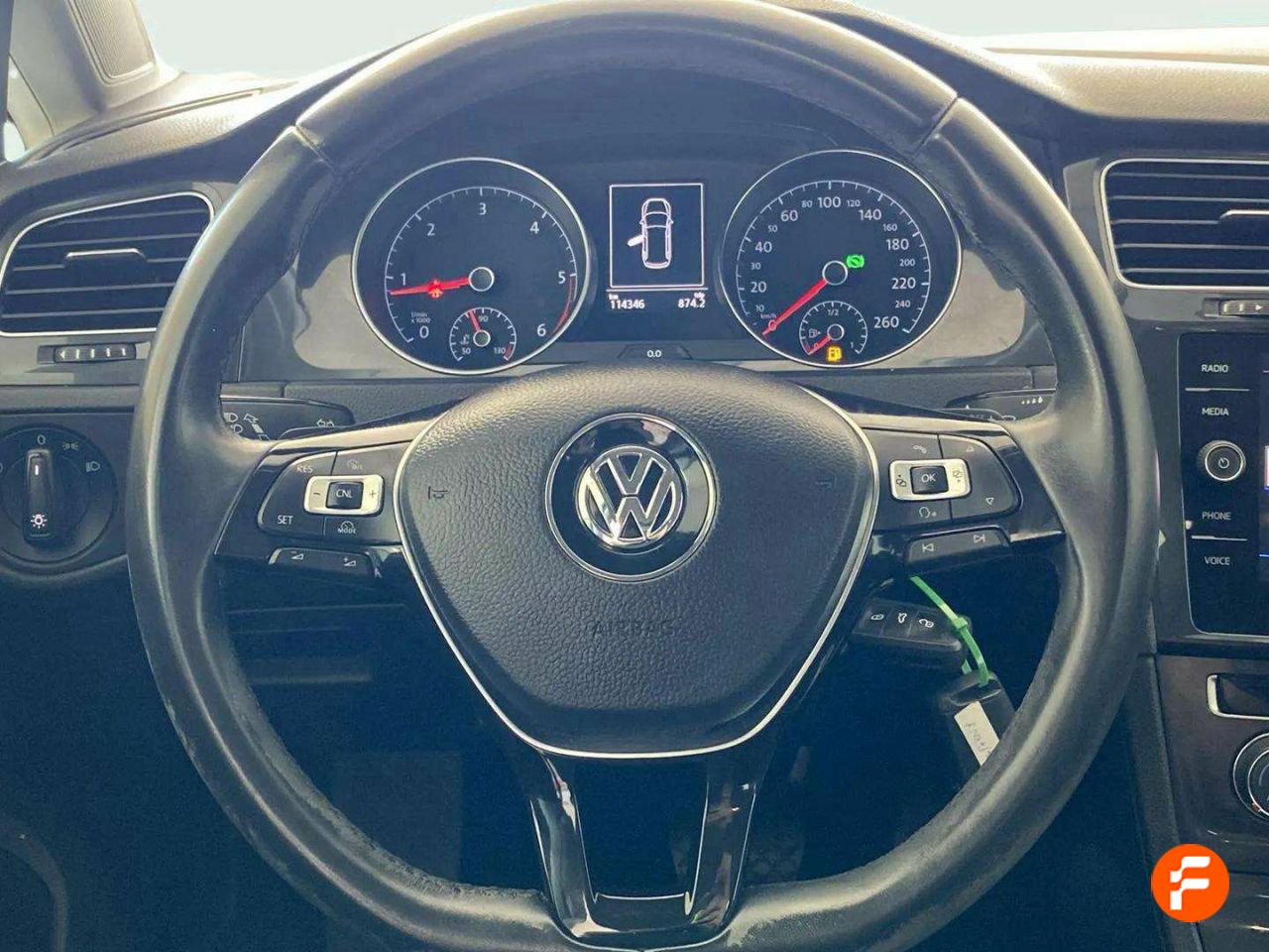 Foto Volkswagen Golf 9