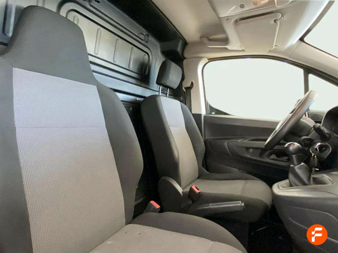Foto Toyota Proace 12
