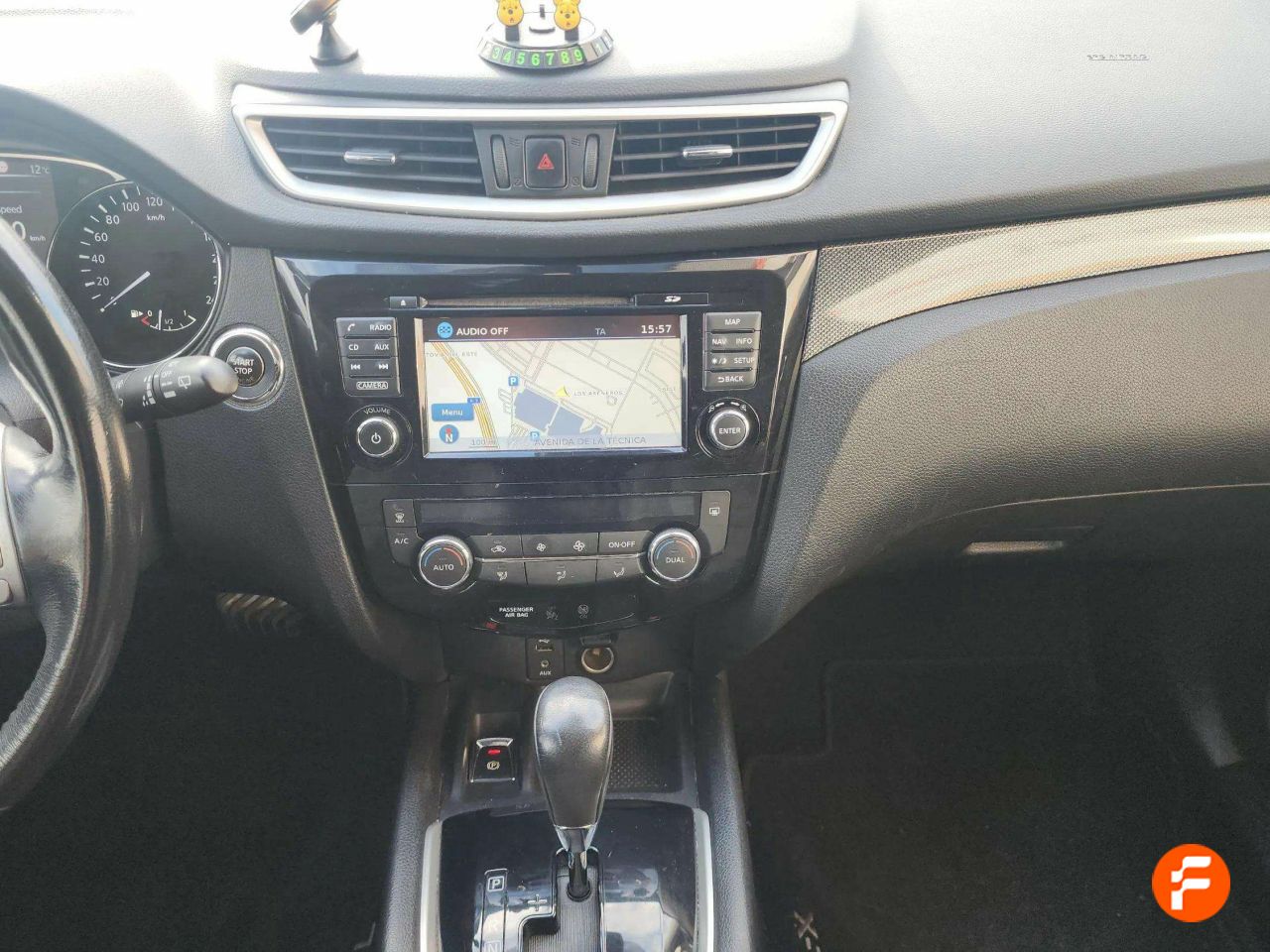 Foto Nissan X-Trail 14