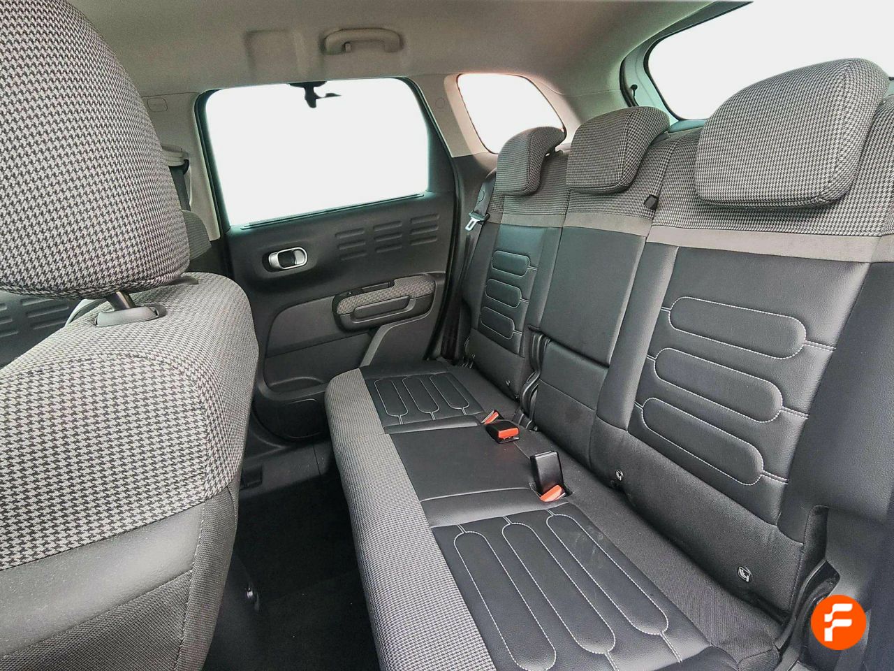 Foto Citroën C3 Aircross 16