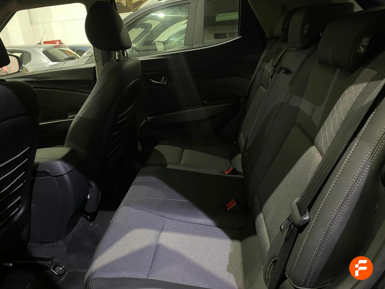 Foto SsangYong Tivoli 16