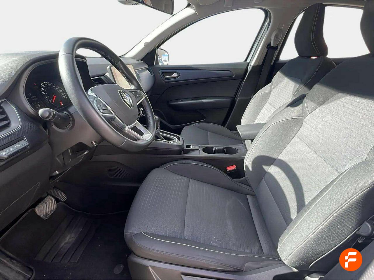 Foto Renault Arkana 12