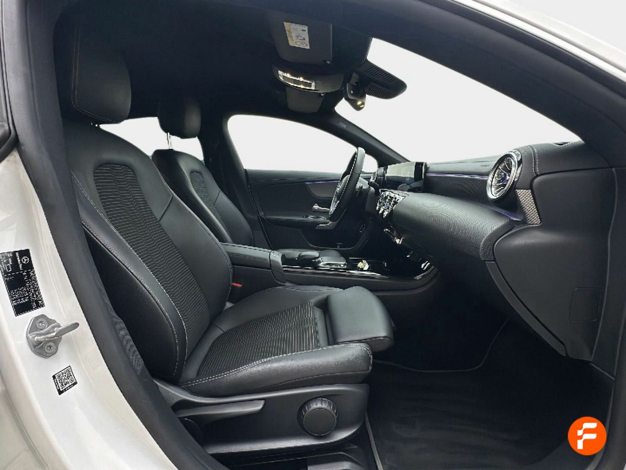 Foto Mercedes-Benz Clase CLA 17