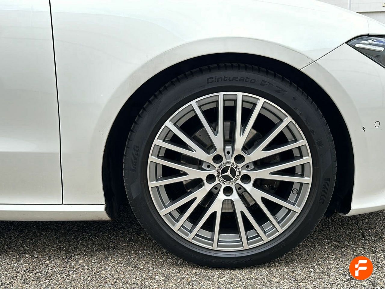 Foto Mercedes-Benz Clase CLA 22