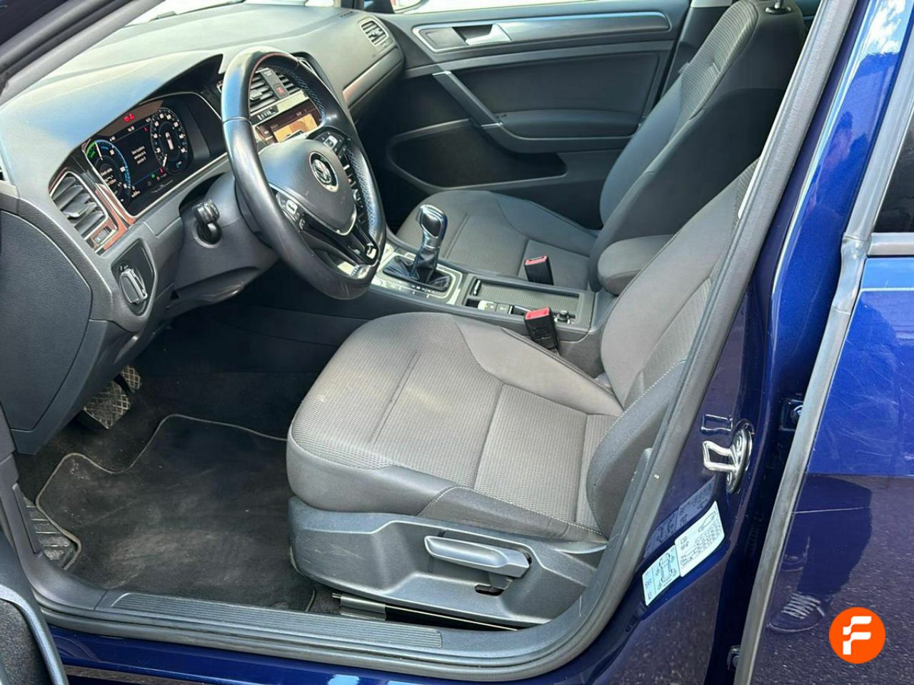 Foto Volkswagen Golf 12