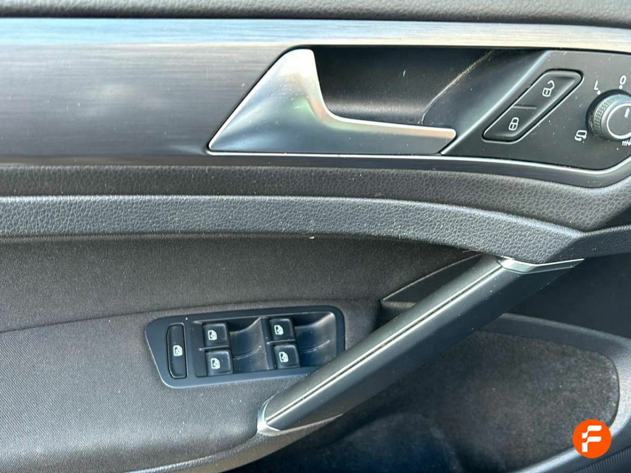 Foto Volkswagen Golf 20
