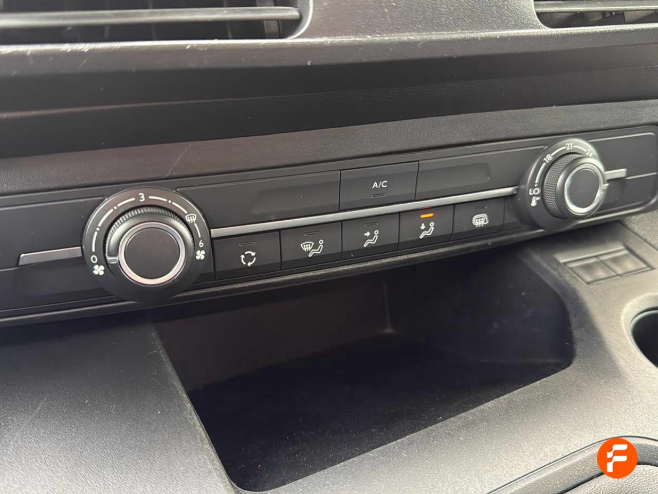 Foto Peugeot Partner 14