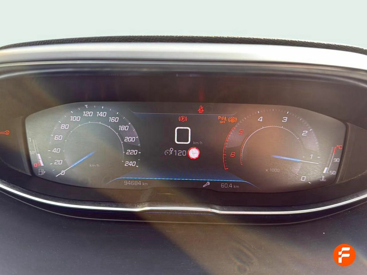 Foto Peugeot 5008 8