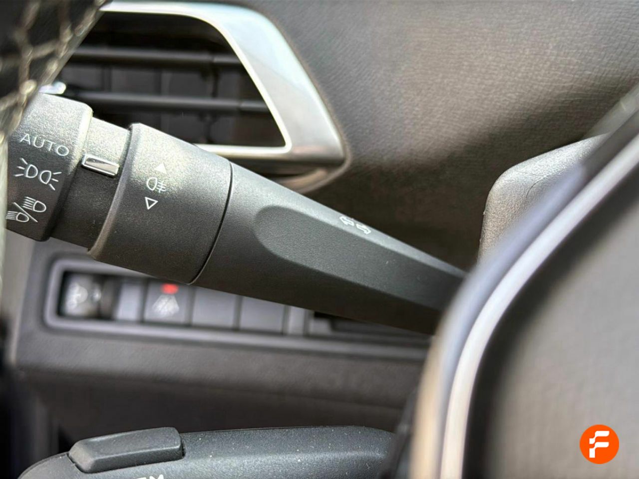 Foto Peugeot 5008 17