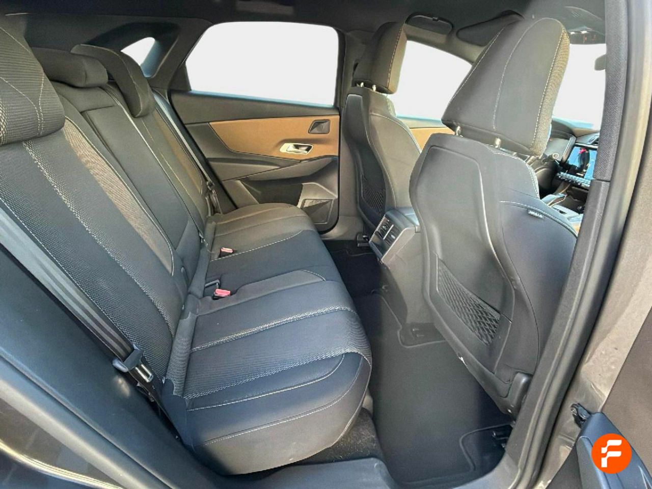 Foto DS Automobiles DS 7 15