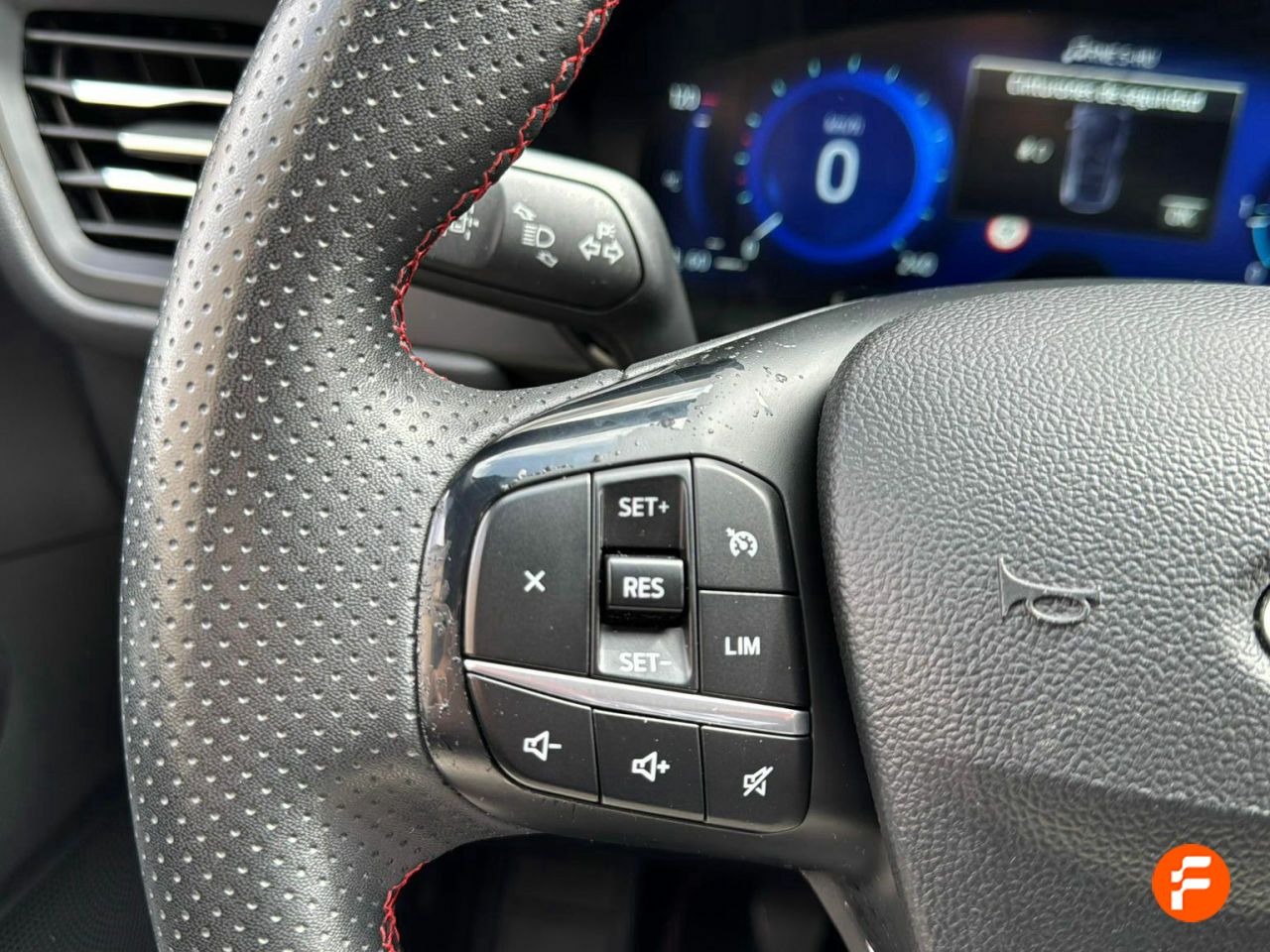 Foto Ford Kuga 15