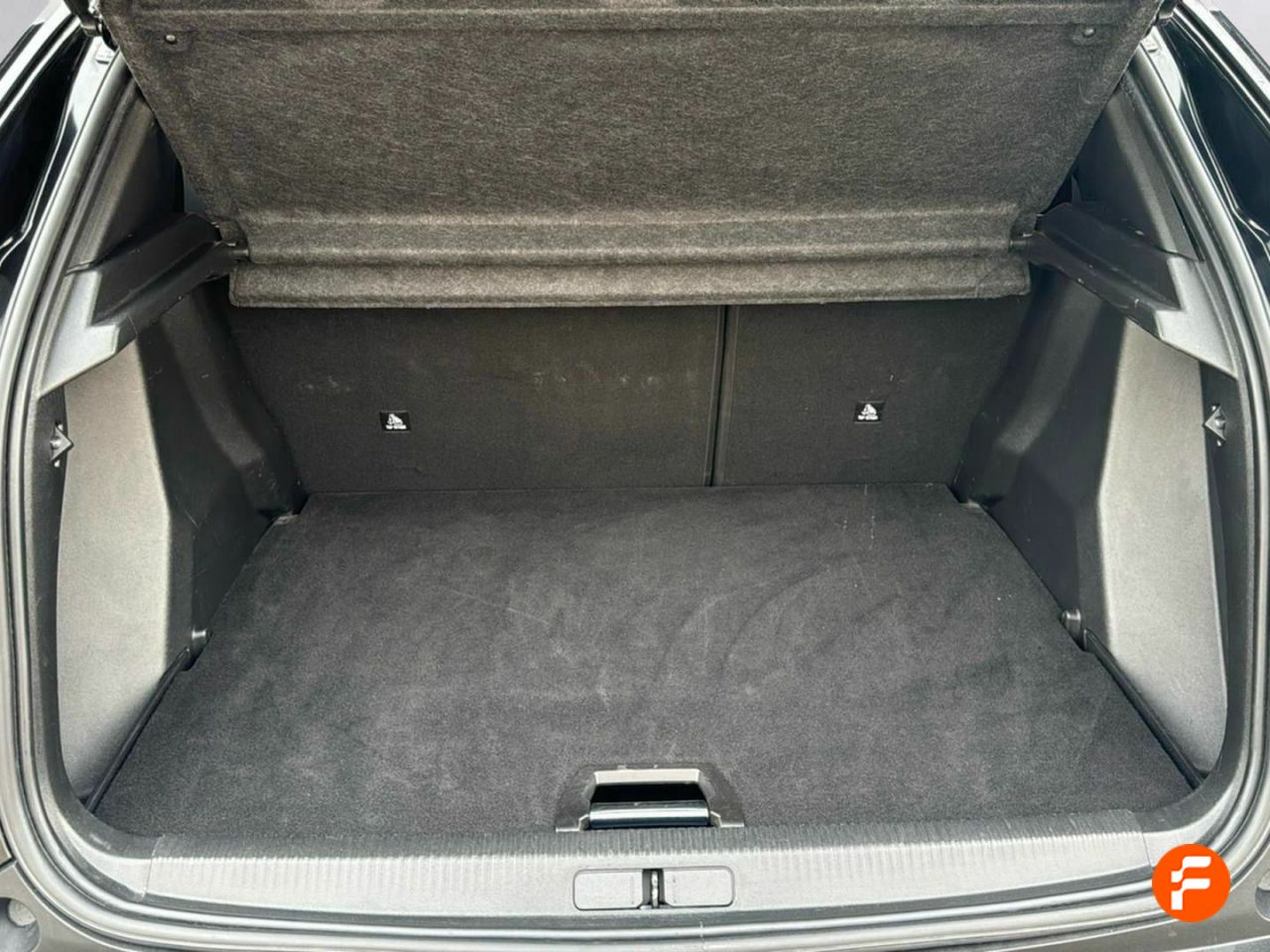 Foto Peugeot 2008 23