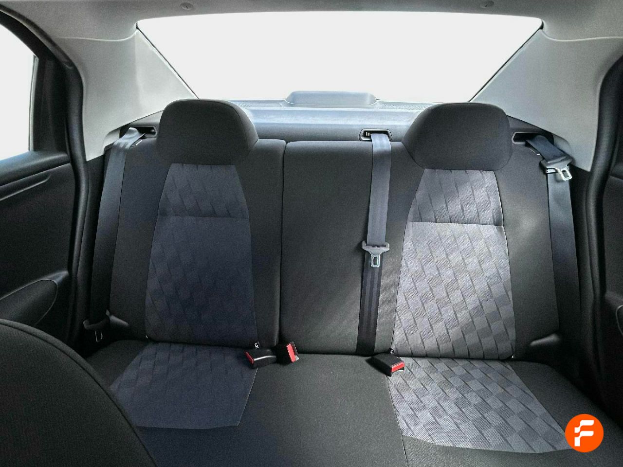 Foto Citroën C-Elysèe 8