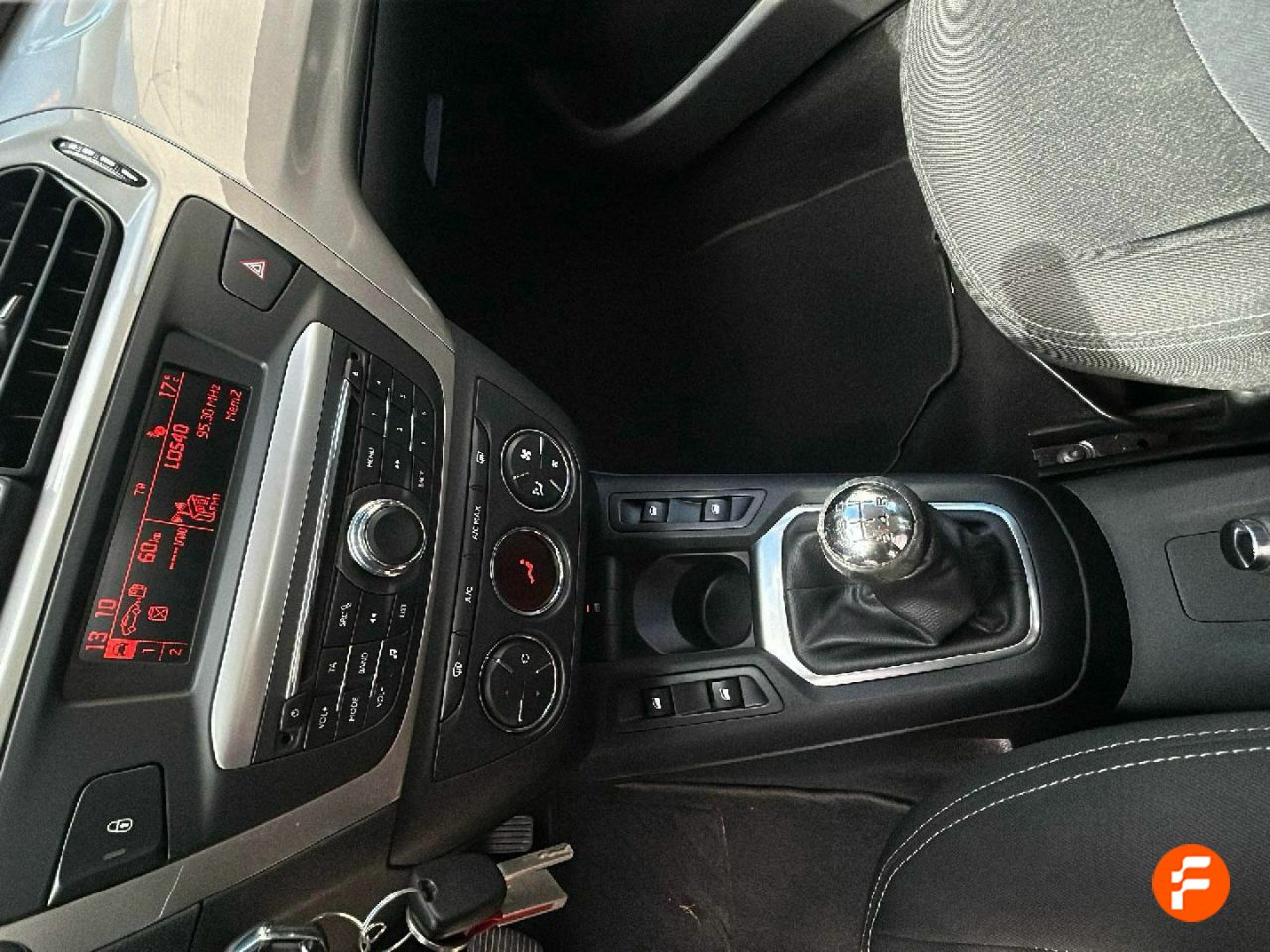 Foto Citroën C-Elysèe 13